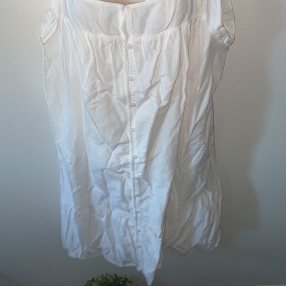 NWT WHITE FLUTTER DRESS - Picture 5 of 7